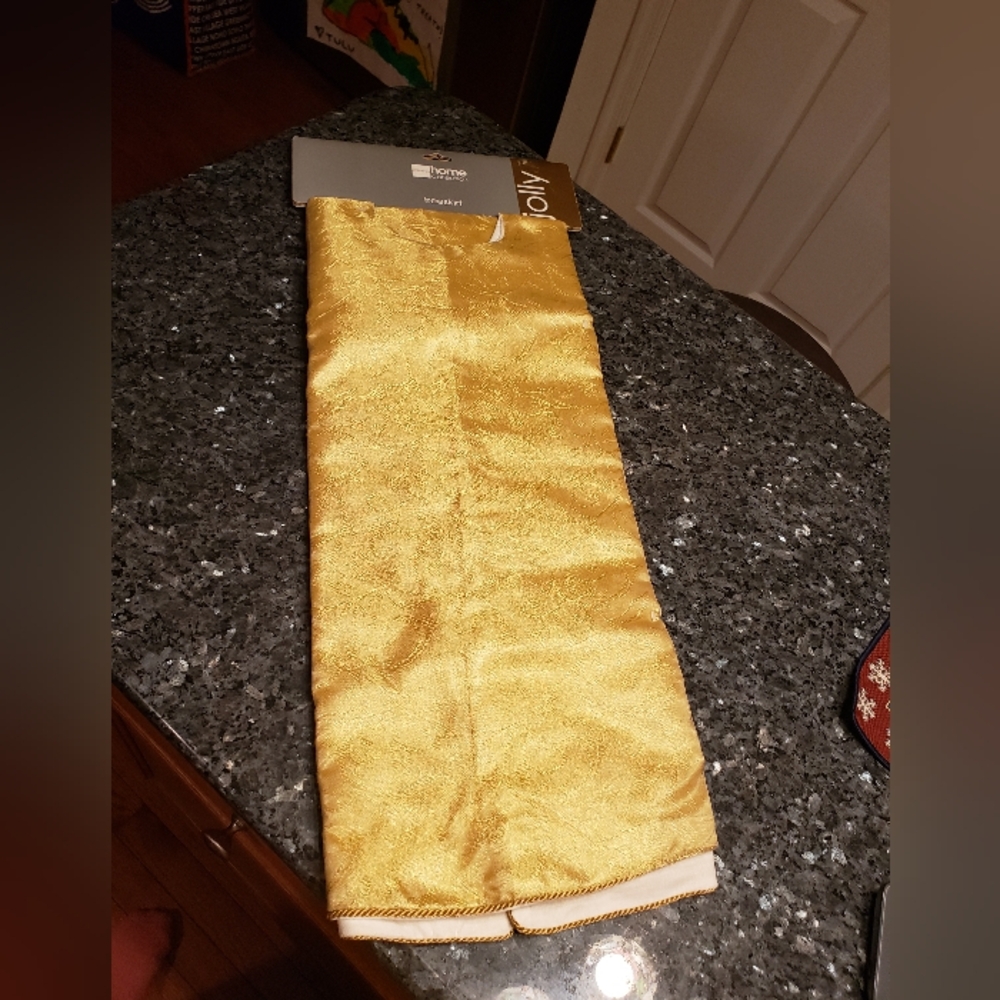 Christmas treeskirt